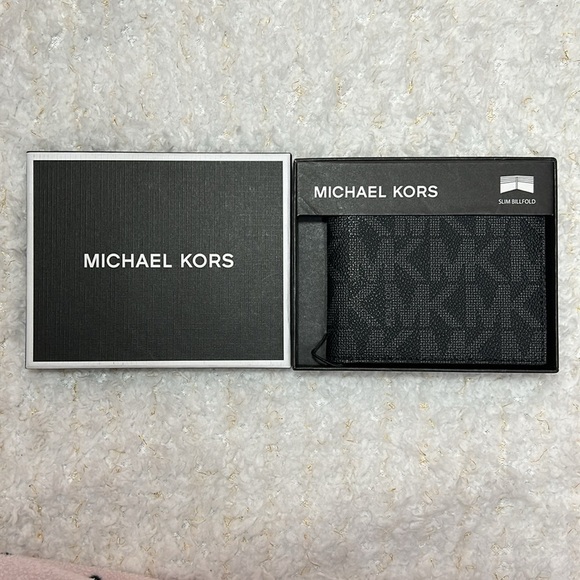 Michael Kors  men’s Wallet - Picture 2 of 6